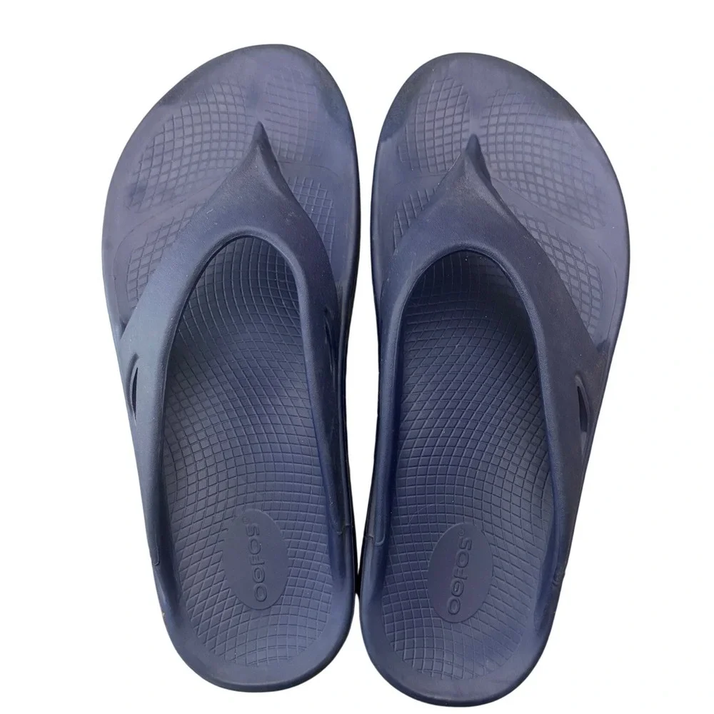 Oofos OOriginals Recovery Sandals Mens 11 Womens 13 Navy Blue Thong Flip Flops